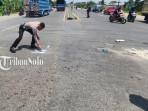 Kecelakaan di Karanganyar: Hantam Truk Putar Balik, Pemotor Tewas dengan Luka di Kepala