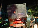Sopir Kaget Dengar Suara Benturan Keras dari Belakang Truk, Pemotor Tergeletak Tewas