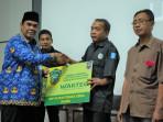 20251001_Wakil-Bupati-Tegal-Ahmad-Kholid-program-warteg_1.jpg