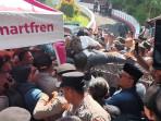 Pendukung Bupati Sudewo Keroyok Koordinator AMPB, Korban Panjat Pagar untuk Selamatkan Diri