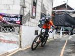 20251005_DownHill.jpg