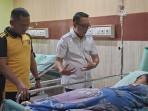 20251010-_-Satgas-MBG-Karanganyar-Jenguk-Siswa-Keracunan.jpg