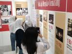 20251013_Anak-anak-SMA-saat-mengunjungi-pameran-Arsip-di-Rumah-PoHan-Semarang_1.jpg