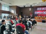 2025102028_PENIMBANGAN-ATLET-Para-atlet-boxing-mengikuti-penimbangan-berat.jpg