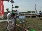 20251024_Aksi-tanam-pohon-cemara-laut-program-Mageri-segoro_1.jpg