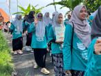 20251027_IKUTI-JALAN-SEHAT-Ratusan-santri-dan-masyarakat-lintas-agama.jpg