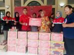 20251028_Alfamart_Salurkan-bantuan-korban-banjir.jpg