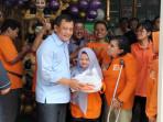 20251028_Gubernur-Jateng-Ahmad-Luthfi-dan-anak-disabilitas_1.jpg