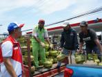 20251031_operasi-pasar-LPG-3-kilogram-bersubsidi-di-Semarang_1.jpg