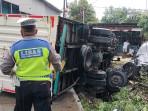 20251105_kecelakaan-truk-2.jpg