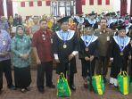 43-Lansia-di-Jepara-Diwisuda.jpg