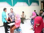 795-peserta-ikuti-seleksi-calon-mahasiswa-s2-di-unnes_20150423_154924.jpg
