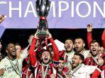 AC-Milan-Juara-Supercoppa-Italiana-Sergio-Conceicao-Persembahkan-Gelar-Pertama.jpg