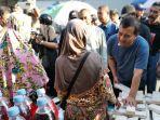 Ahmad-Luthfi-saat-berkunjung-dan-bertemu-para-pedagang-di-Pasar.jpg