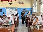 Antusiasme-siswa-SMP-Negeri-3-Wonosobo-mengikuti-program-makan-bergizi-gratis-2.jpg