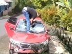 Beredar-video-anggota-Polda-Jateng-rusak-mobil.jpg