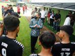 Bupati-Pati-Haryanto-Safin-Elite-Academy-Tournament.jpg