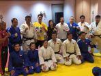 Denny-Sumargo-saat-meninjau-latihan-terakhir-blind-judo-akan-ikuti-ASEAN-Para-Games.jpg