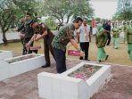 Edy-Sujatmiko-menanur-bunga.jpg