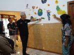 Ganjar-mampir-ke-Tactic-Plastik-Studio-di.jpg