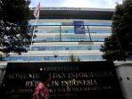 Gedung-Kemenkominfo.jpg