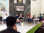 Geger-Warung-Bakso-Kondusif-Banyuwangi.jpg