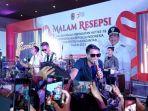 Gilga-Sahid-menghibur-tamu-unda2023-malam.jpg