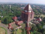 Ilustrasi-Kampus-Universitas-Indonesia-Peringkat-1-Kampus-Dunia.jpg
