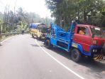 KECELAKAAN-Kecelakaan-beruntun-yang-menimpa-tiga-truk.jpg