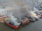 Kapal-Penangkap-Ikan-Terbakar-di-Kota-Pekalongan.jpg
