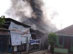 Kebakaran-menghanguskan-rumah-milik-Agus.jpg