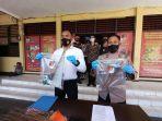 Kepolisian-Resor-Kokasus-pembakaran-kios.jpg