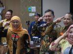 Ketua-Umum-PP-IKA-Unair-Dr-HC-Hj-Khofifah-Indar-Parawansa-k.jpg