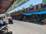 Kios-di-pasar-Randublatung.jpg