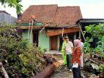 Kondisi-rumah-warga-di-Desa-Tritih-Wetan-Kecamatan-Jeruklegi-Cilacap-123.jpg