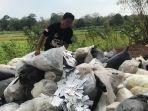 Kondisi-sampah-medis-yang-ditemukan-di-lahan-kebun-dekat-pemakaman.jpg