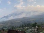 Kondisi-terkini-kebakaran-yang-terjadi-di-hutan-Gunung-Merbabu.jpg