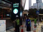 Lokasi-Bule-bawa-anak-istri-jadi-pengemis-di-depan-Satrio-Tower.jpg
