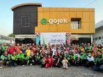Manajemen-Gojek-Mitra-Driver-Anak-Mitra-Gojek-Semarang-lulusan-beasiswa-Bahasa-Inggrisfd3rf.jpg