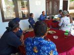 PWI-Kabupaten-Pekalongan-silahturahmi-ke-kantor-Kesbangpol.jpg