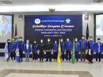 Para-aktivis-mahasiswa-Udinus-saat-dilantik-untuk-masa-bakti-2021-2022.jpg