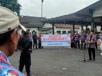 Pemberangkatan-perangkat-desa-Kabupaten-Wonosobo.jpg