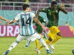jateng/Pesepak-bola-Mali-Mamadou-Doumbia.jpg