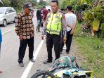 Petugas-Laka-Lantas-Polres-Tanjab-Timur-saat-melakukan-olah-TKP.jpg