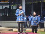 Pj-Bupati-Batang-Lani-Dwi-Rejeki-saat-memimpin-Upacara-Hari-Pen.jpg