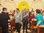 Pj-Gubernur-Jateng-Nana-Sudjana-saat-berkunjung-ke-sejumlah-Gereja-d.jpg