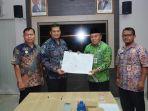 Plt-Wali-Kota-Pekalongan-Salahudin-bersama-Pimpinan-Bank-Jate.jpg