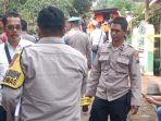 Polisi-melakukan-olah-tempat-kejadian-perkara.jpg