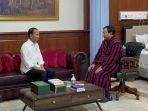 Presiden-Joko-Widodo-mengunggah-momen-saat-dirinya-menjenguk-Menteri-Pertahanan-Prabowo-Subianto.jpg