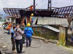 Puluhan-rumah-warga-di-Wonosobo-diterpa-angin-puting-beliung.jpg